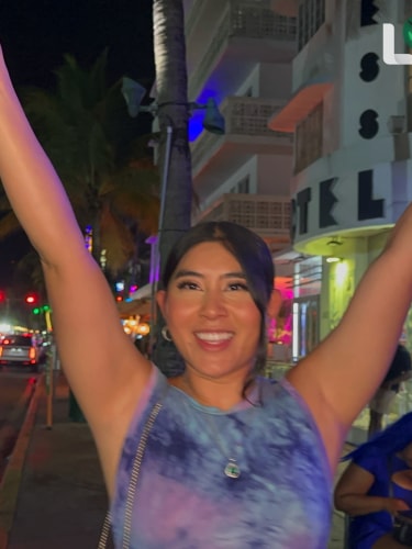 AsherClan Miami South Beach Reactions: Emerald Loves - Part1