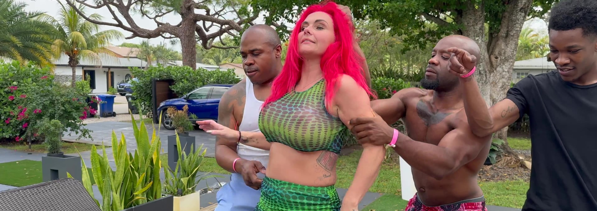 Captured S3E12 Roxi Keogh Hardcore BBC Threesome